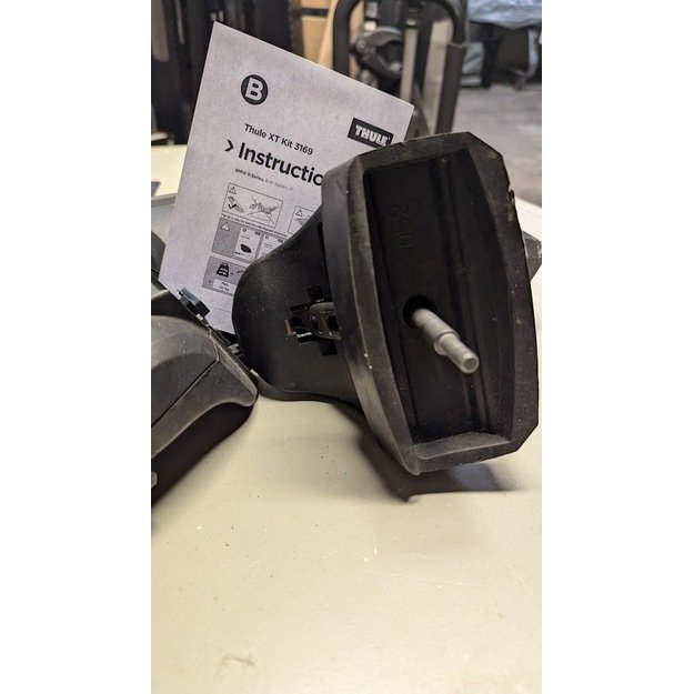 Thule BMW 5-Series, 4-dr Sedan, 17-  skersinių kojos 753 ir kit 3169 1